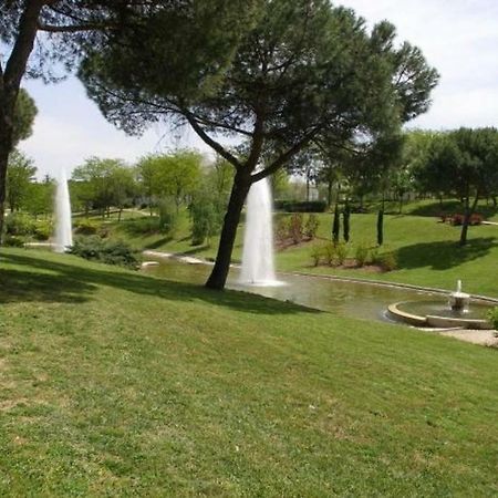 Apartamento Urgel Madrid Buitenkant foto