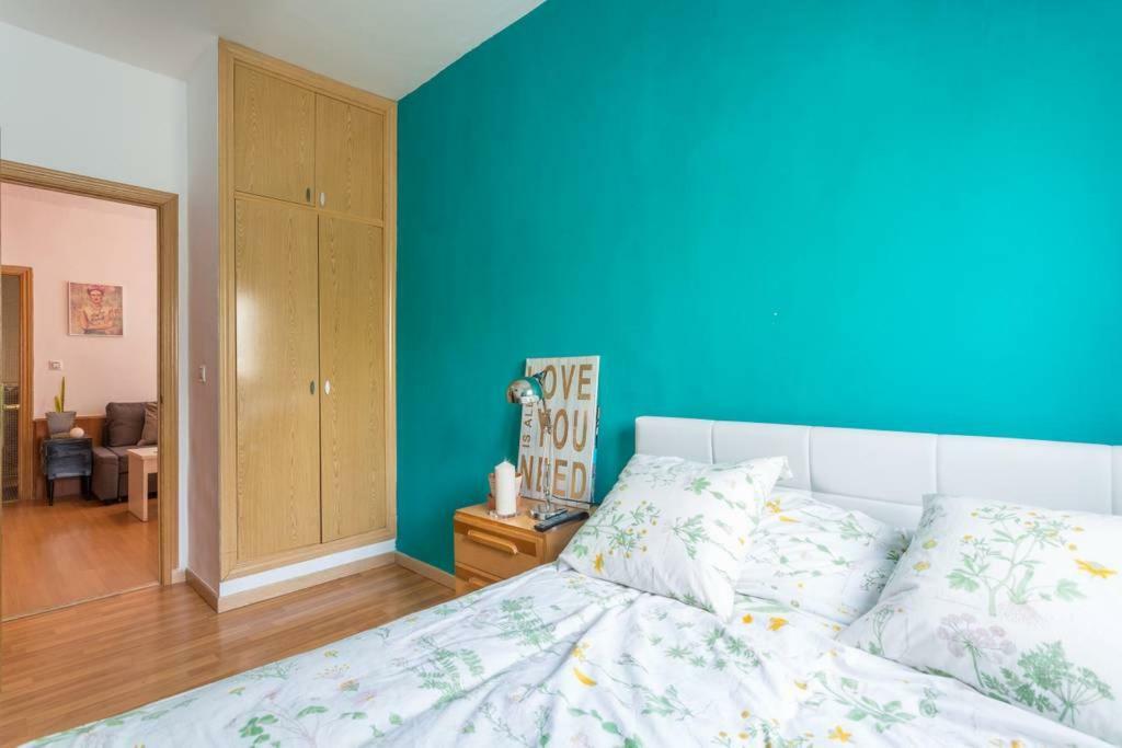 Apartamento Urgel Madrid Buitenkant foto
