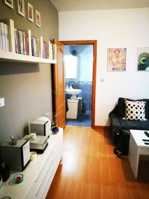 Apartamento Urgel Madrid Buitenkant foto