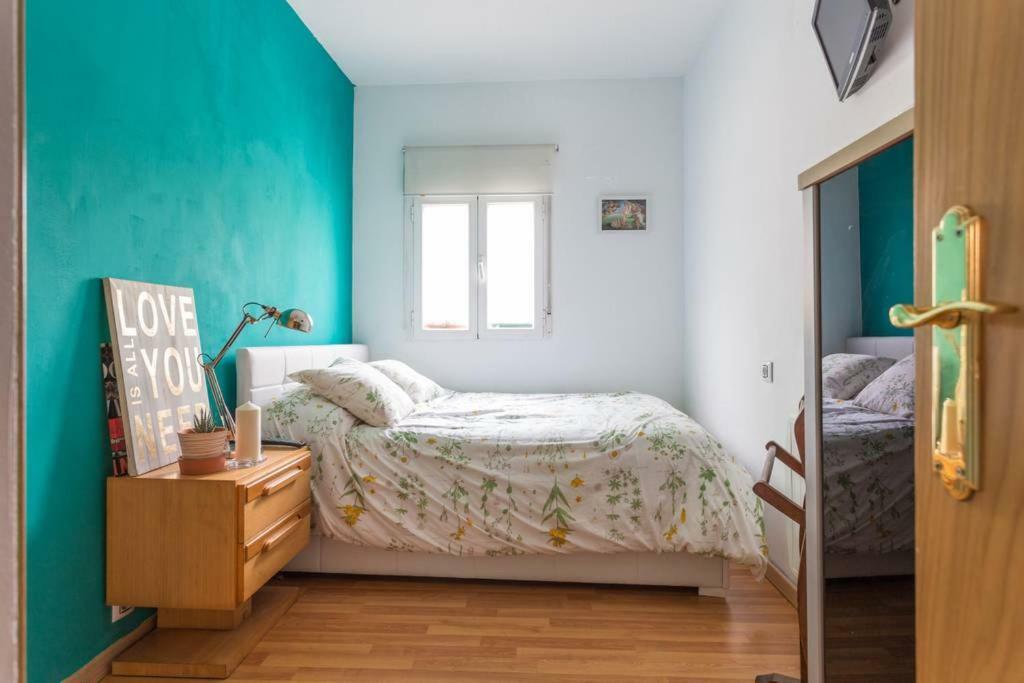 Apartamento Urgel Madrid Buitenkant foto