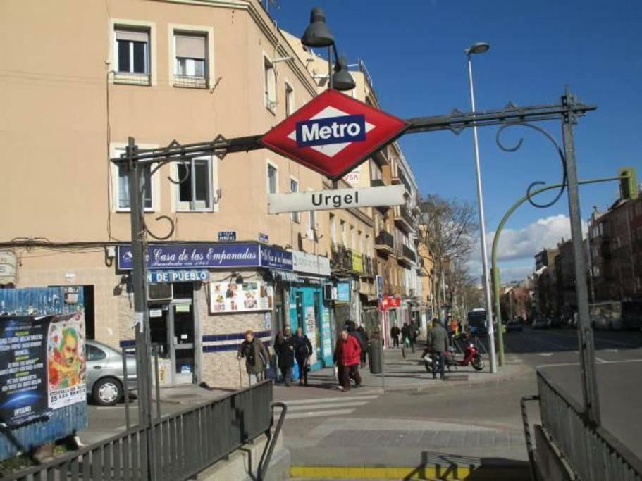 Apartamento Urgel Madrid Buitenkant foto